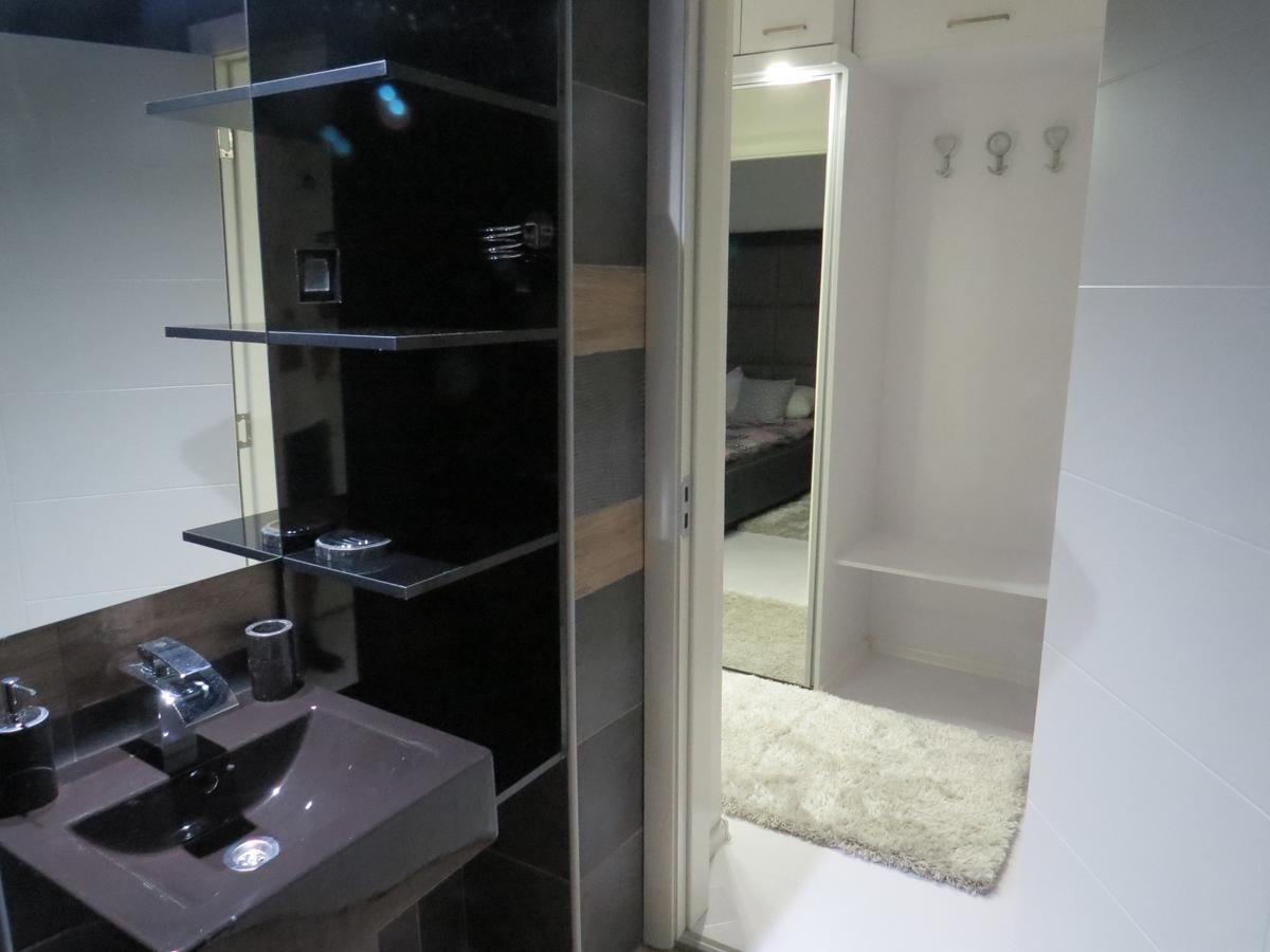 Grey Apartment Nis Ngoại thất bức ảnh